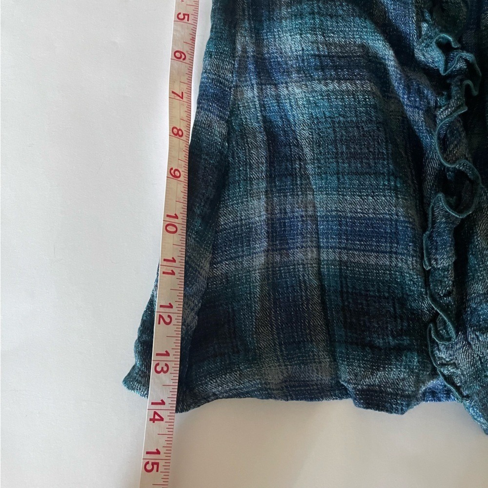 ⭐ Free People Blue Plaid Ruffle Trimmed Short Sleeve Smocked Neckline Blouse XS - Picture 13 of 13